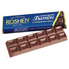 Батончик з начинкою крем-брюле ТМ "Roshen"; Маса нетто: 43г